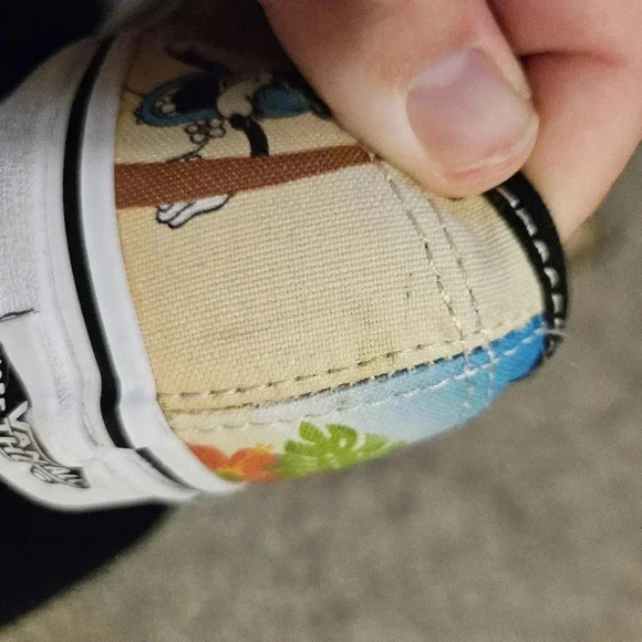 Vans X Disney Mickey Mouse Authentic Sneakers Limited Edition 7 - Picture 15 of 16